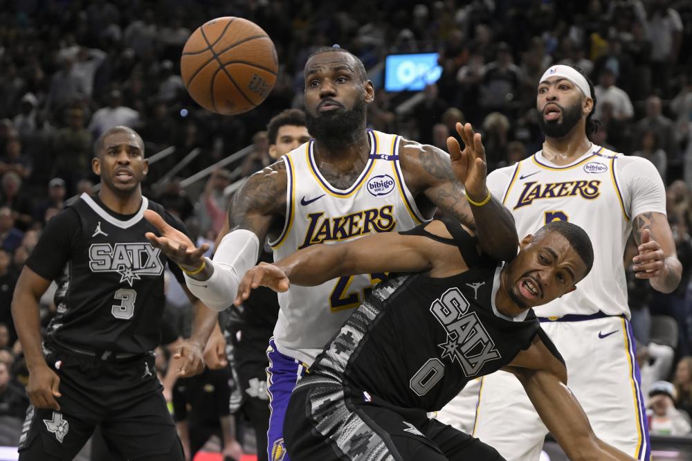 役中的领导 役中的领导